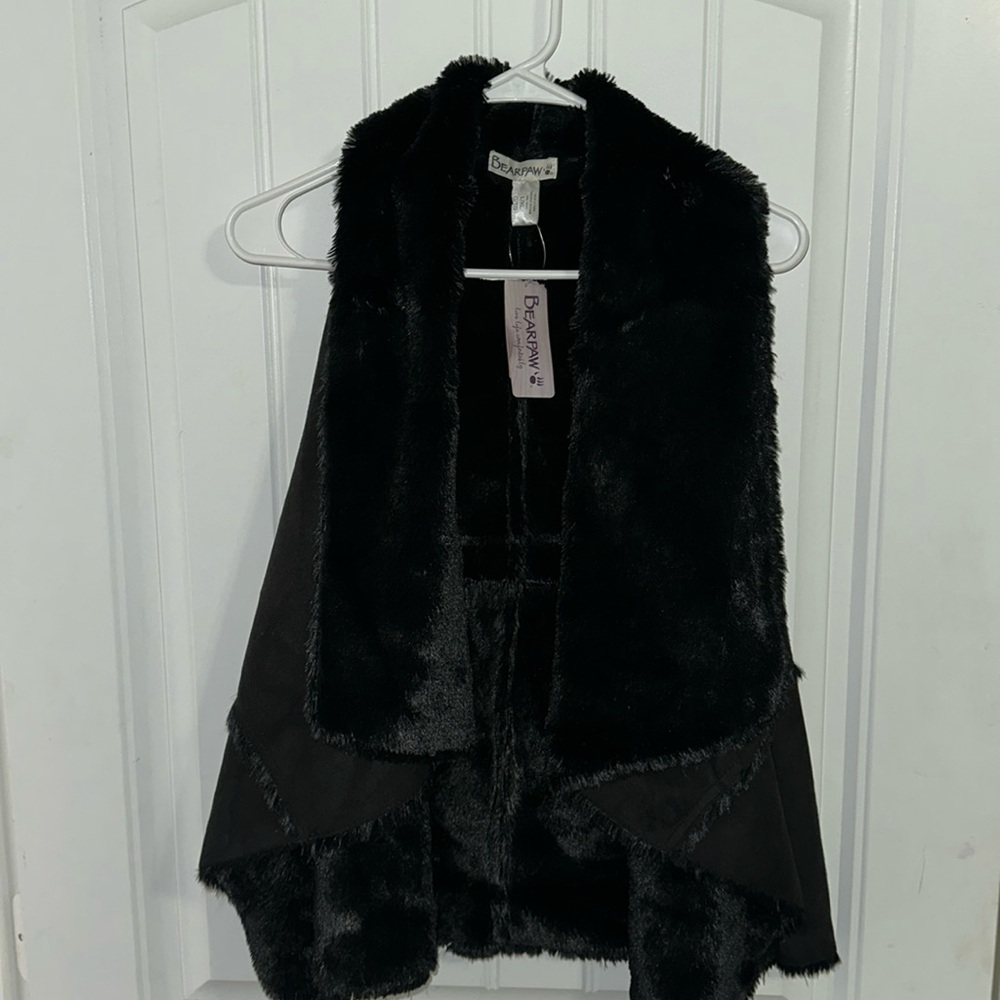 Bearpaw Sherpa Vest
